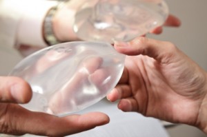 The FDA says the new concern over ALCL should not encourage women to have their breast implants removed.