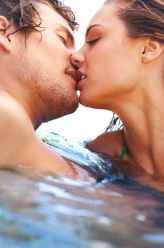 kiss