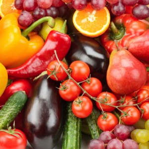 To get the broadest assortment of healthy nutrients, eat fruits and vegetables of varied colors.