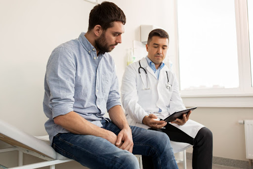 having a discussion with a medical doctor having a discussion with a medical doctor