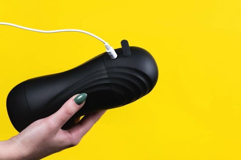 Sex toys for men can help you overcome death grip syndrome