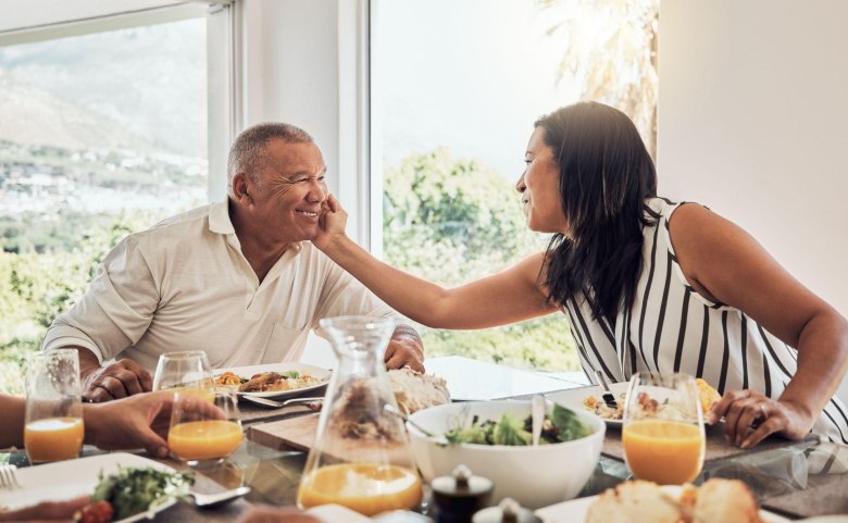 married couple enjoying lunch together