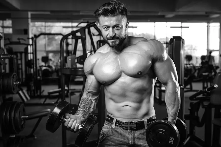 Does weed affect testosterone